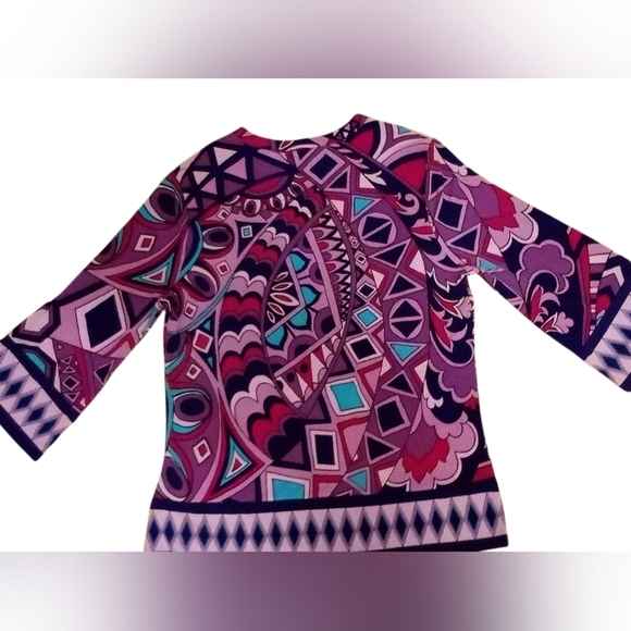 Chico's - Multi Colored Abstract Blouse, 3/4 Bell Sleeves, Size 1, V-neck, - Picture 8 of 8
